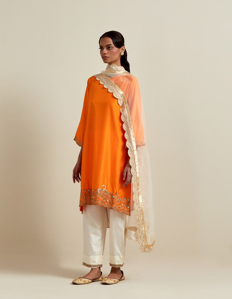 HAND EMBROIDERED DUPATTA- IVORY