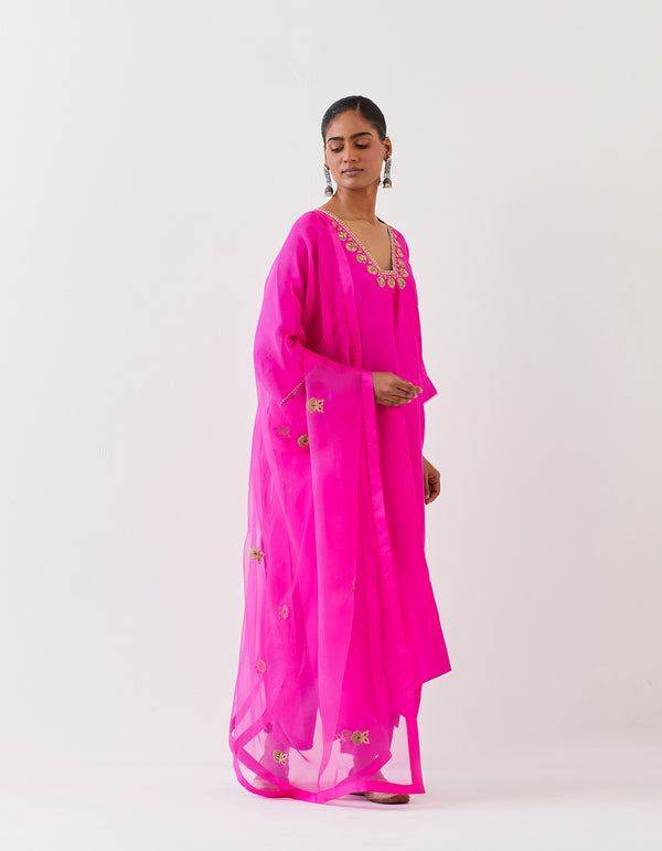 EMBROIDERED KAFTAAN TROUSER SET- FUCHSIA