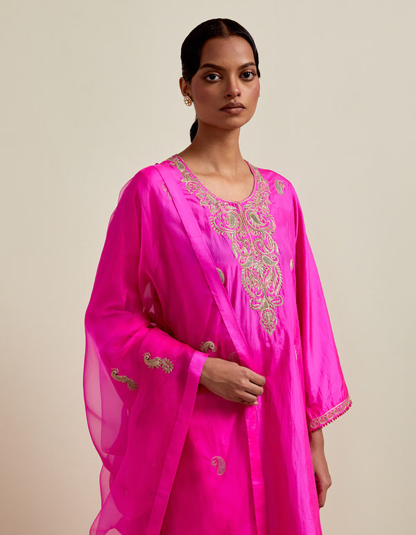 HAND EMBROIDERED DUPATTA- HOT PINK