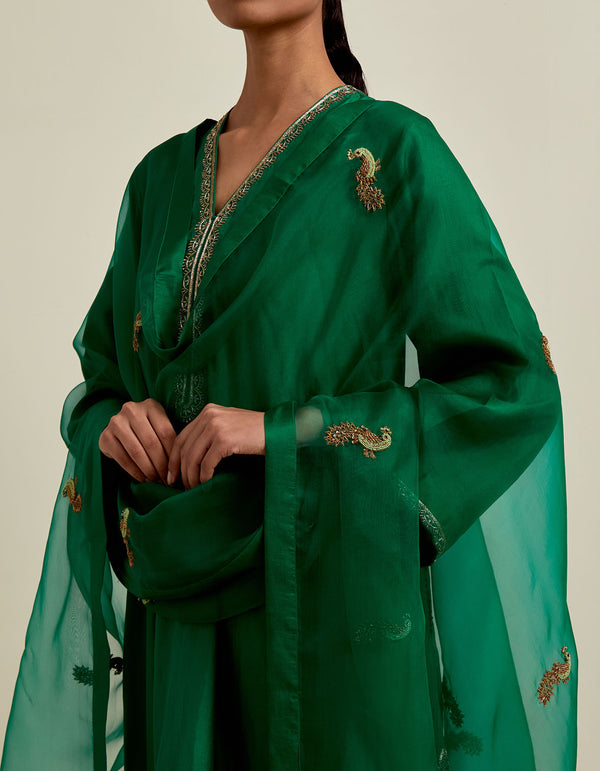 HAND EMBROIDERED DUPATTA- GREEN