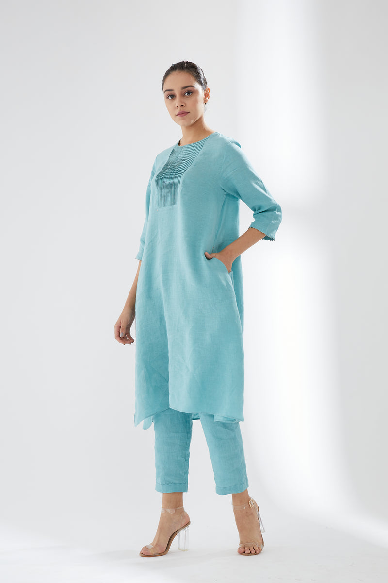 Tunic with Rounded Hem, Pintuck Front Panel