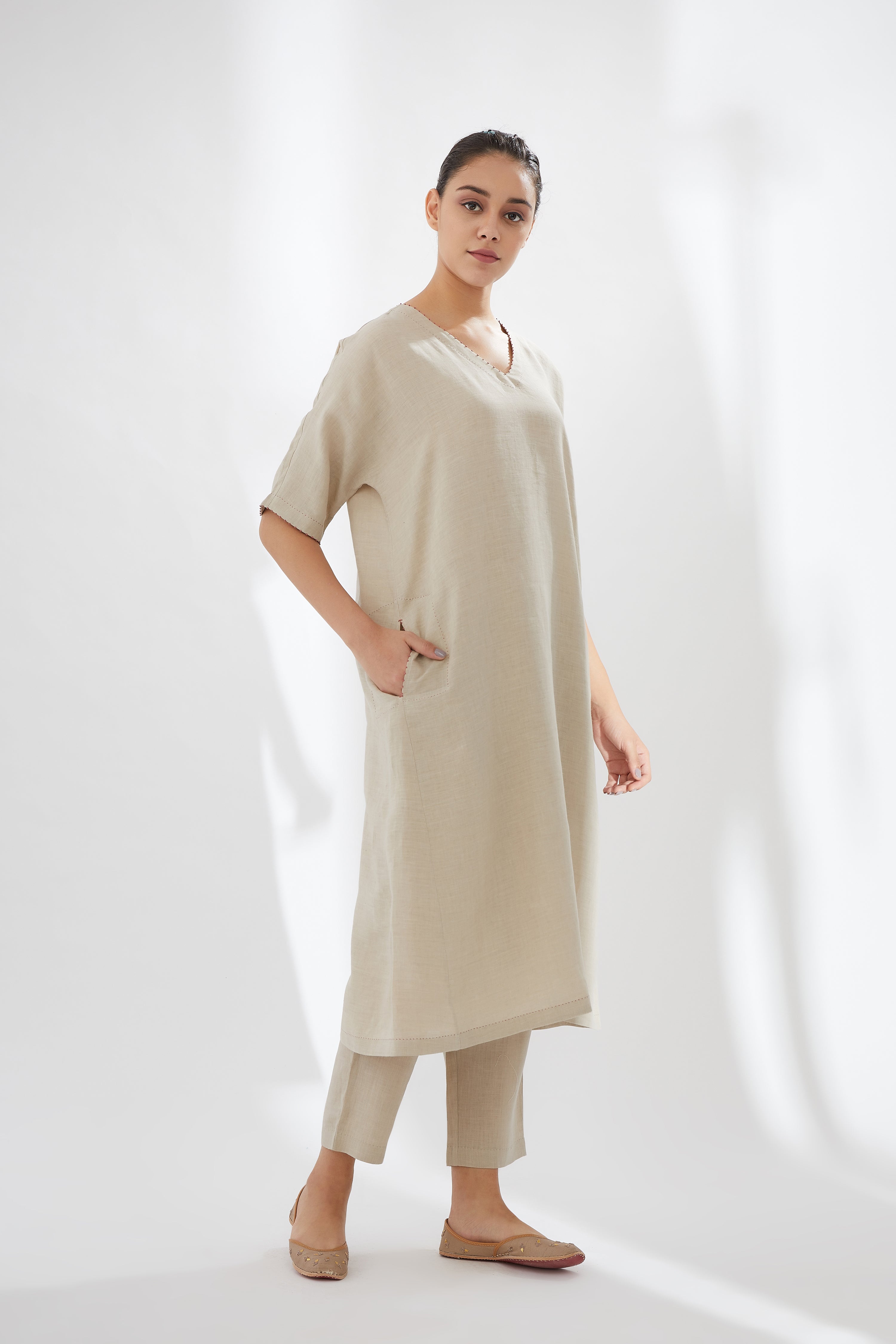 Raglan Sleeve Tunic with Pants – BRIH