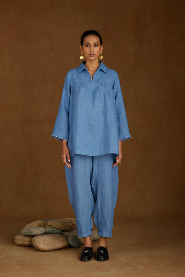 Lightly gathered front Tunic with Pants