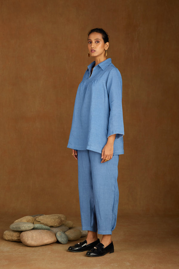 Lightly gathered front Tunic with Pants